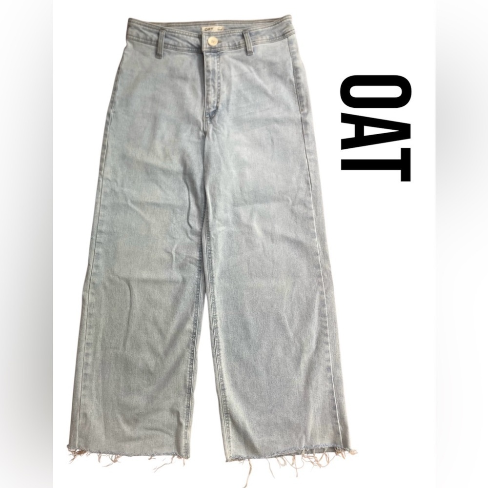 OAT Women's Wide Leg Jeans Size 10 Light Blue Frayed Hem Denim